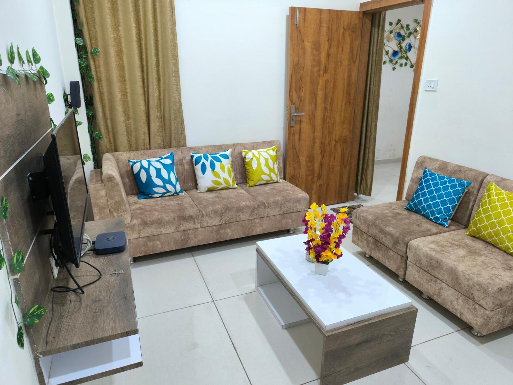 Apartment Orraica Aman Luxuriya