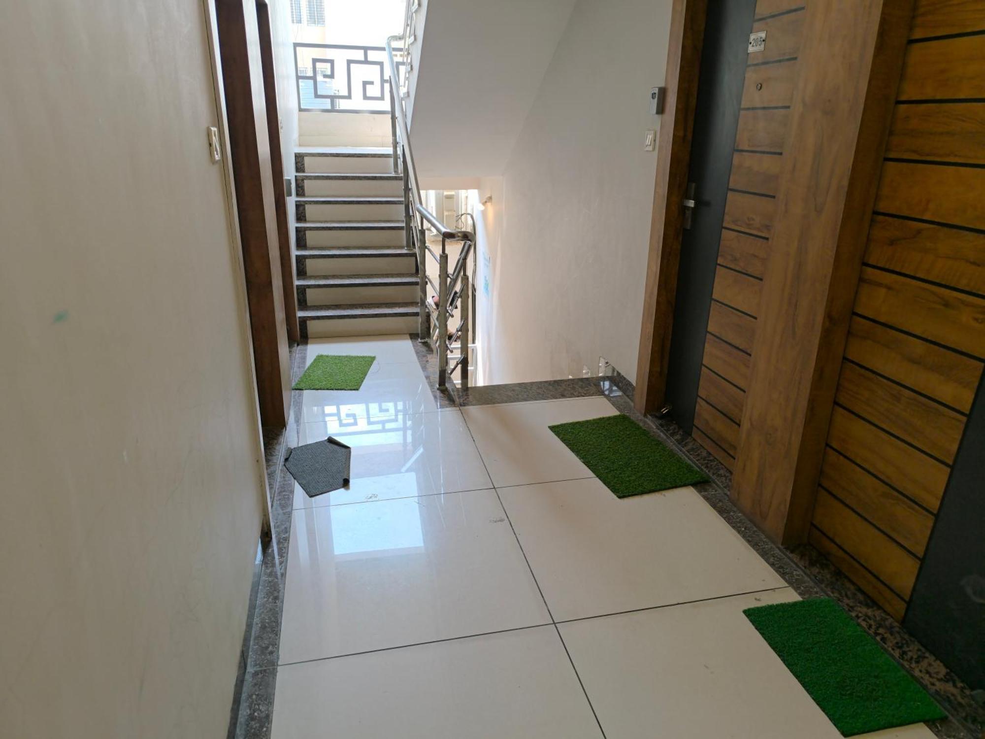 Apartment Orraica Aman Luxuriya *