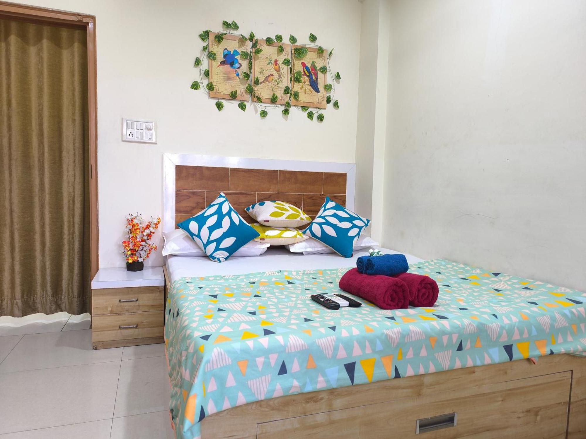 Orraica Aman Luxuriya Apartment Indore